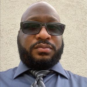 Meet your Posher, Harris